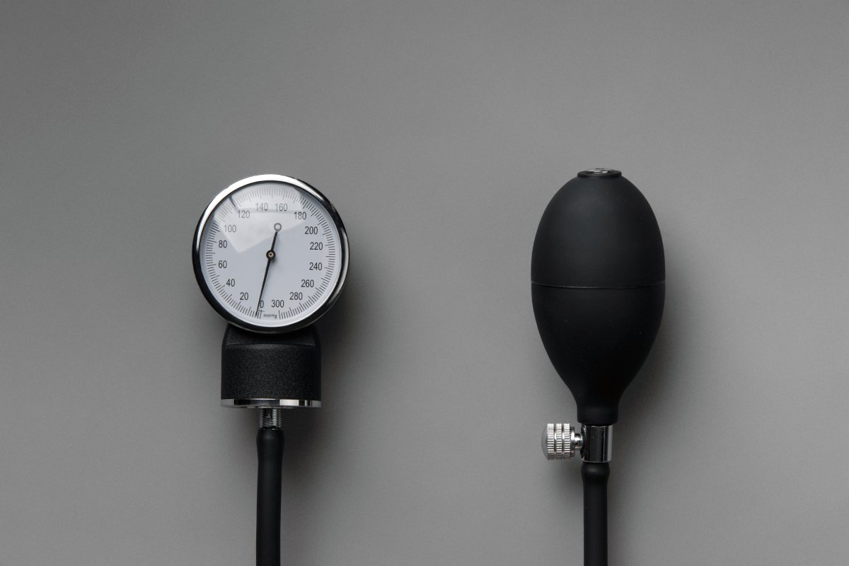 دستگاه فشار خون