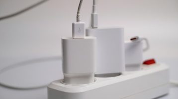 بهترین محافظ برق
